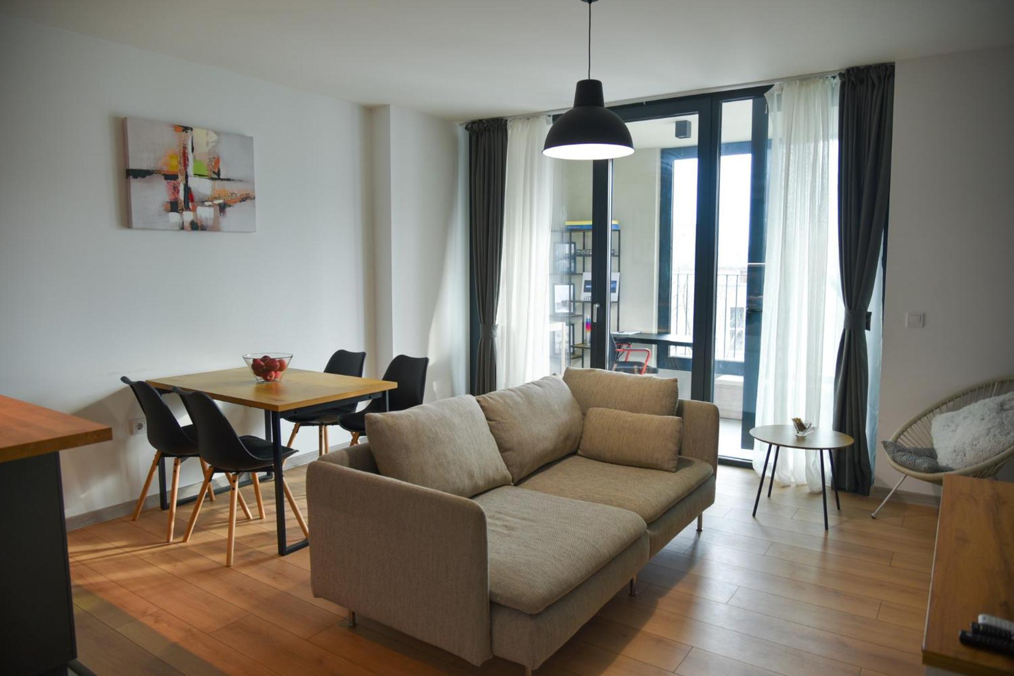 Sunlit Elegance Escape Apartment Varna Esterno foto